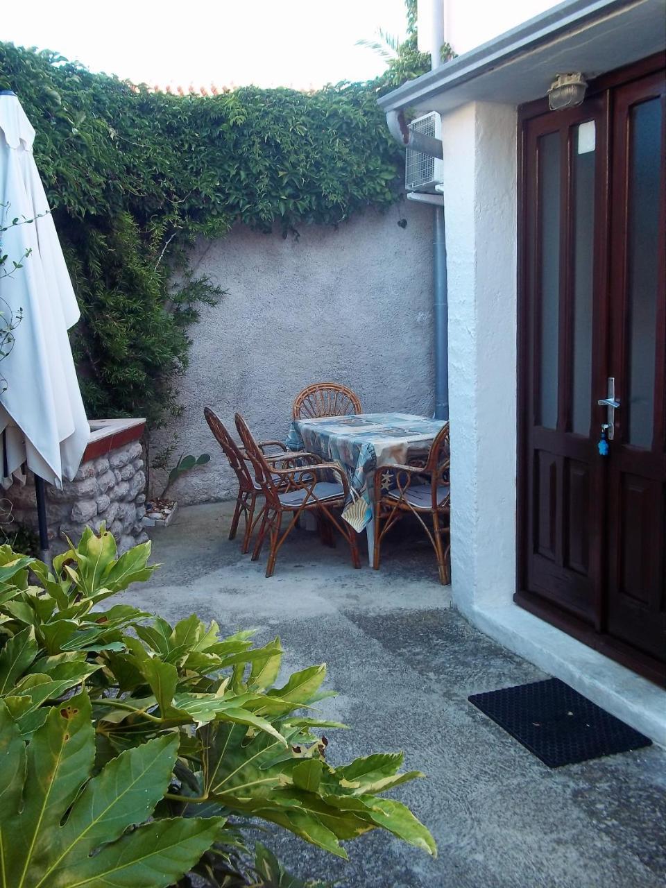 Apartments Anita Veli Lošinj Exterior foto